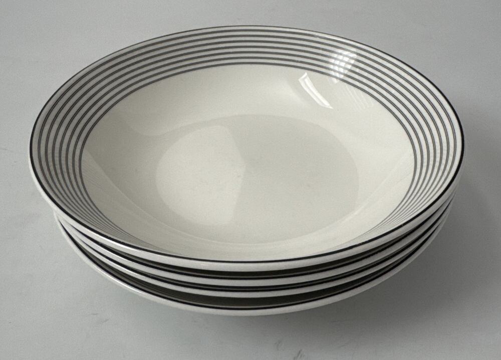 Mikasa Ultima+ Overture HK112 Rimmed Soup Bowls Black White Set of 4